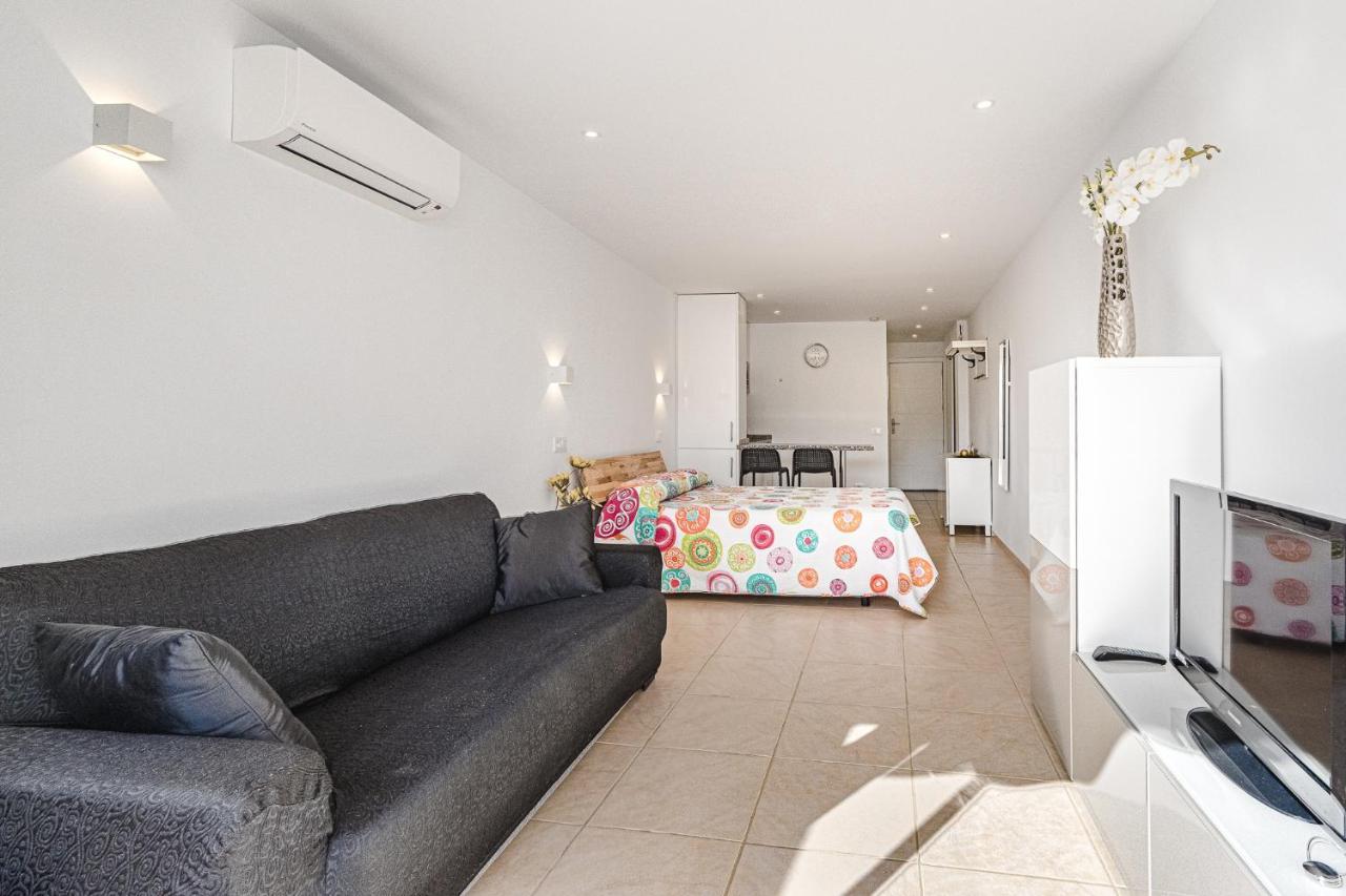 אדחה Lovely Studio, La Pinta Beach, Complex Los Geranios מראה חיצוני תמונה